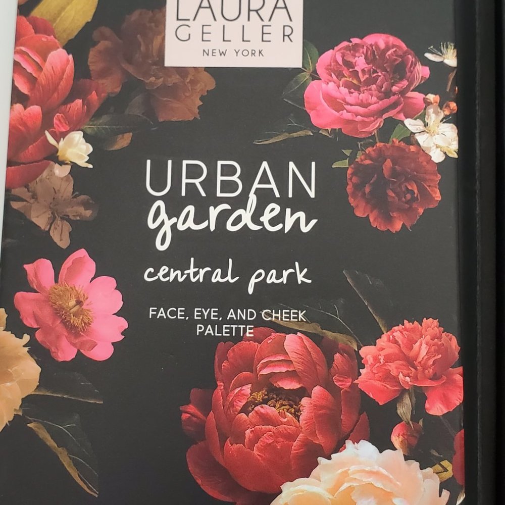 3/$20 Laura Geller Central Park Face Eye & Cheek Palette FULL SIZE BNIB - Picture 4 of 6